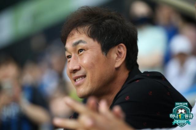 韩国战神柳相铁因癌症去世 曾创02世界杯神话